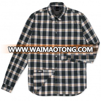 Men's tailored-fit lightweight navy plaid cotton shirt